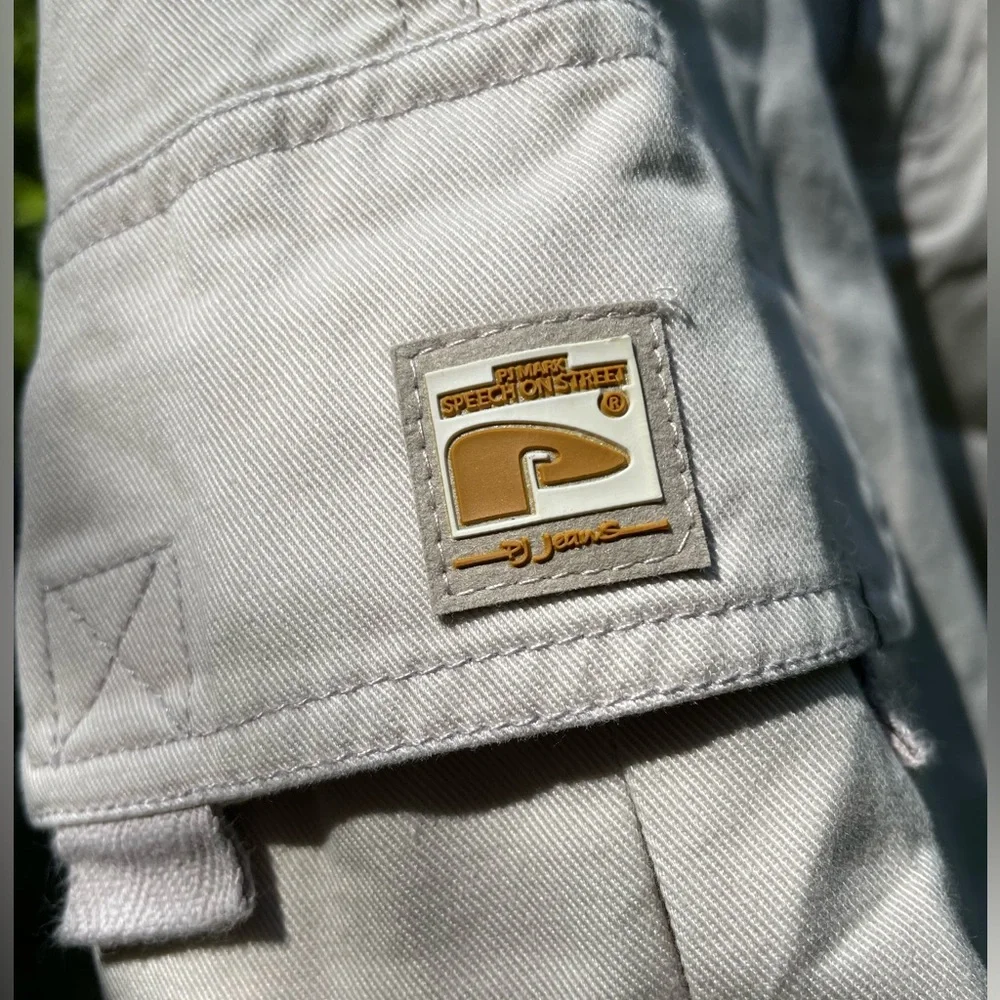 Shorts Size 40 - Picture 3 of 11